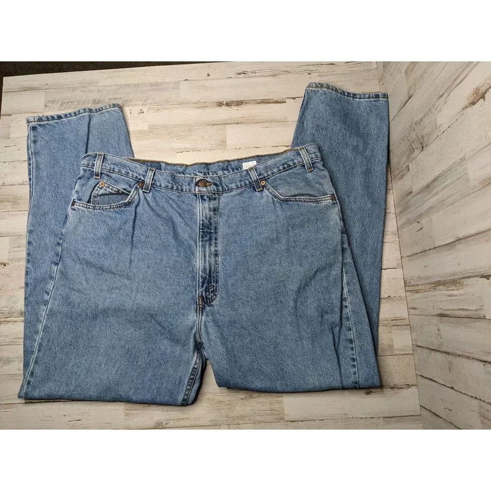 Vintage 1980-90s Levi's Blue Denim‎ White Tab #575 Made in USA 44x32 High Rise